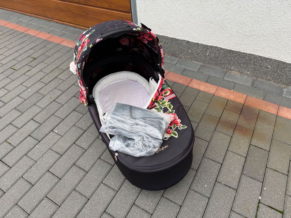 Cybex gondola PRIAM 2.0 Spring Blossom Dark