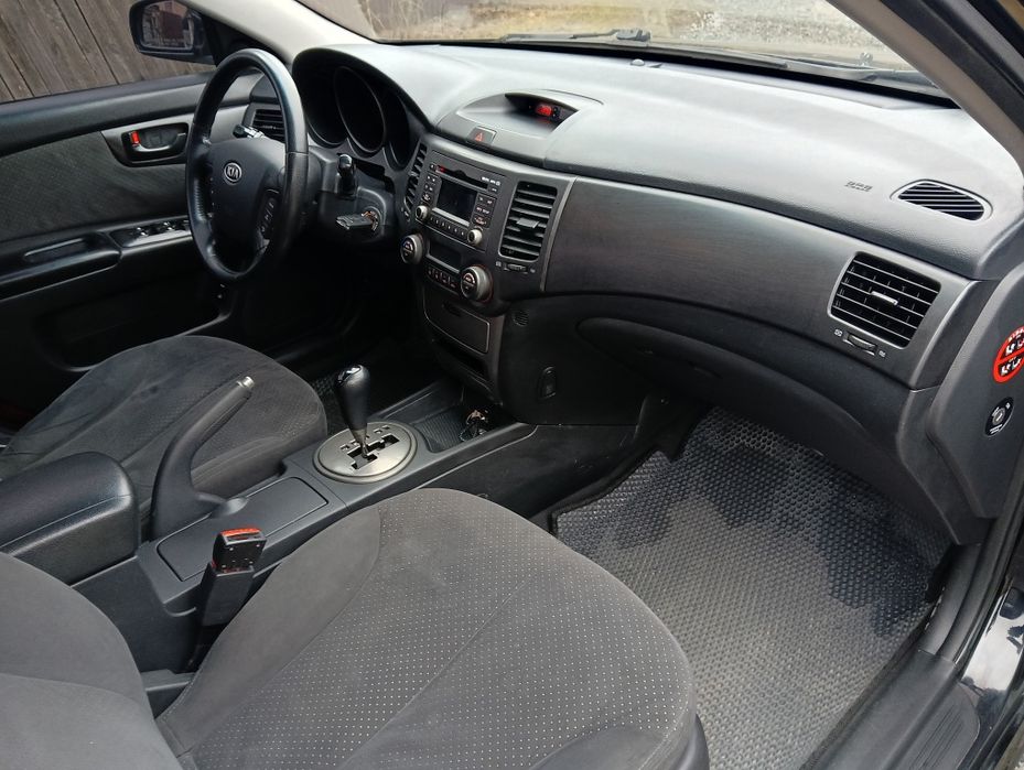 Продам Kia Magentis 2.0 газ/бенз АКПП