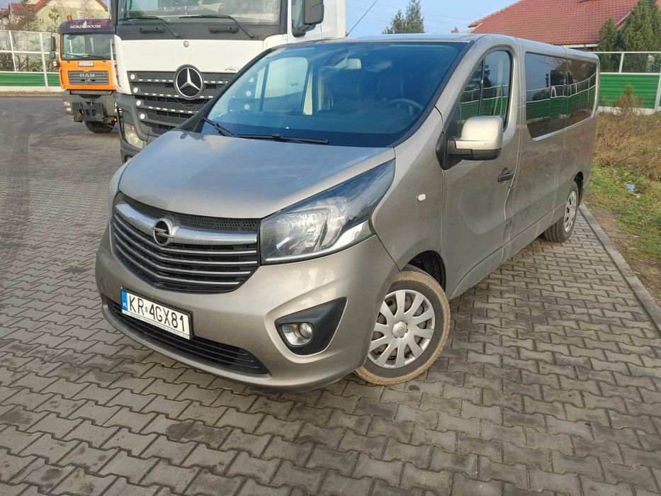 Wynajem wypożyczalnia busów Włocławek od 100zł doba