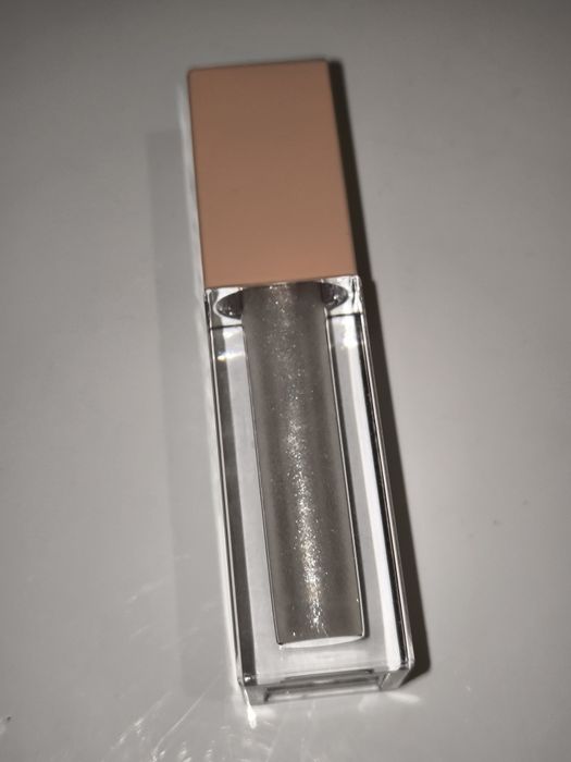 ∆ Maybelline Lifter Gloss Błyszczyk do Ust 001 Pearl