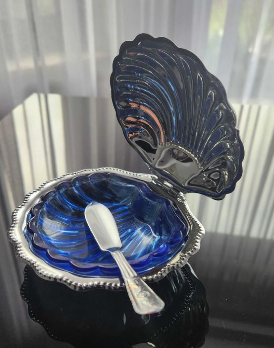 Maselniczka w kształcie muszli