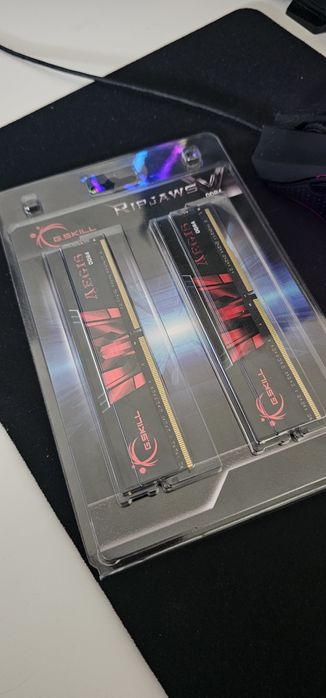 Mémoire PC - G.Skill Aegis 8 Go (1 x 8 Go) DDR4 3000 MHz CL16 - RAM DDR4 PC4-24000 - F4-3000C16S-8GISB (Garantie à Vie par G.Skill