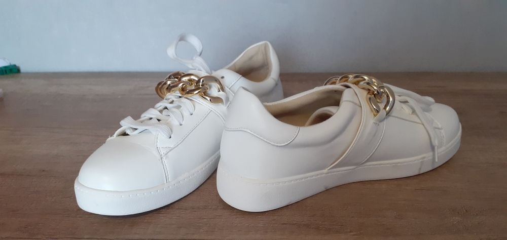 Białe sneakersy amathista 40