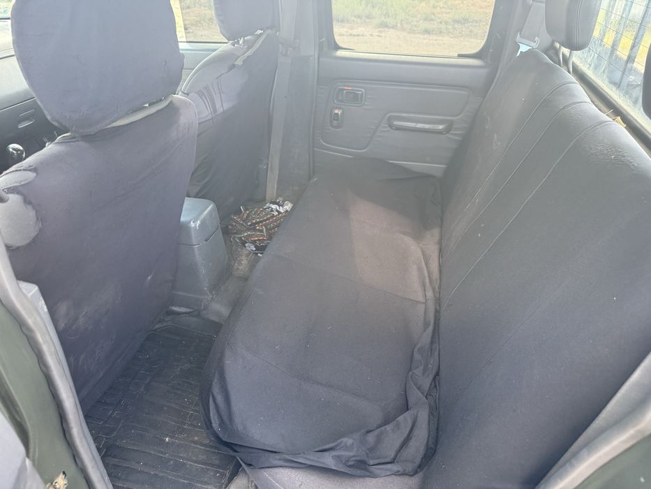 Продам Nissan NP300 4x4