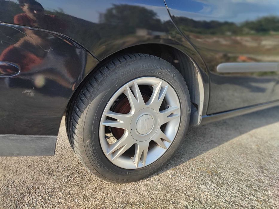 SEAT Córdoba 1.4 TDI • Gasóleo • 2.300€