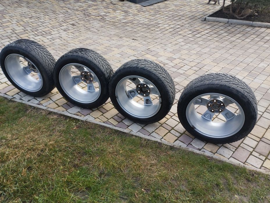 225 50 17 шини+ диски