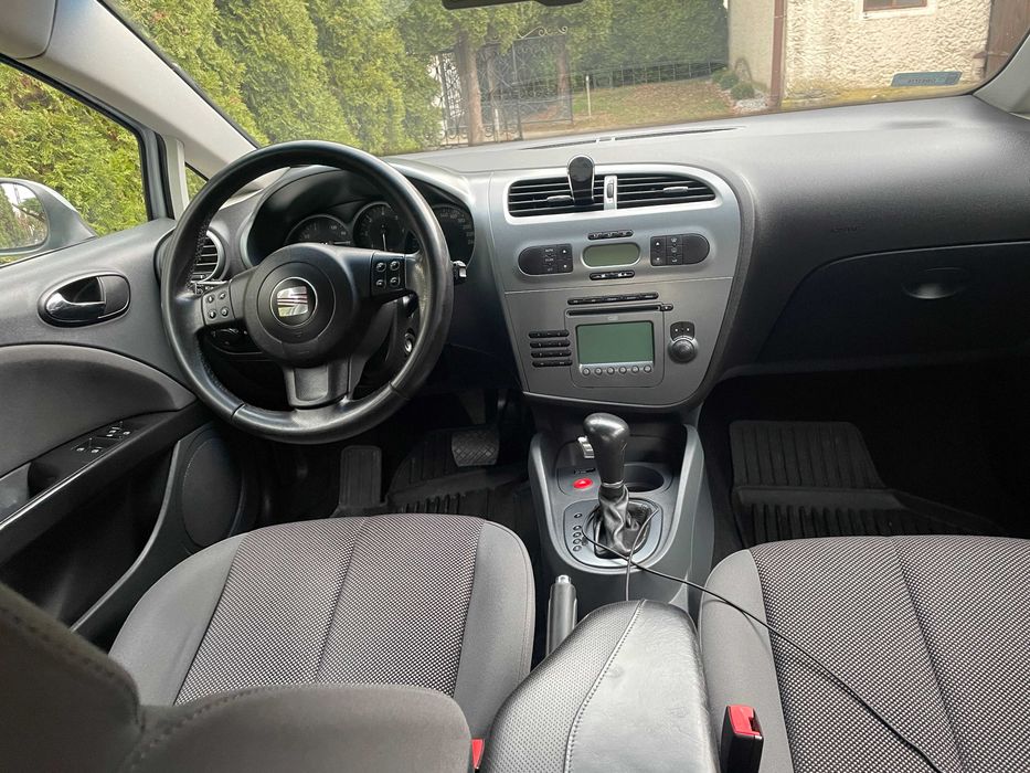 Seat Leon II 2.0 TDI automat 2008