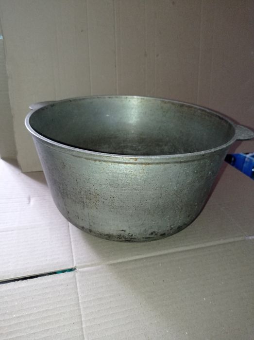 Продам казан на 10 л.