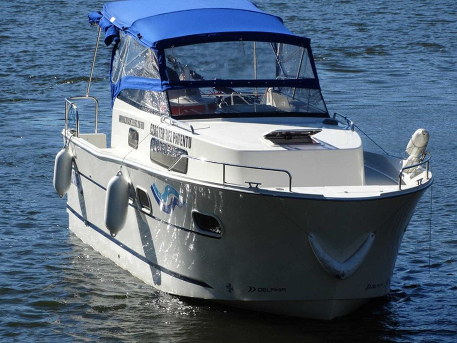 Jacht motorowy kabinowy Nautika 830
