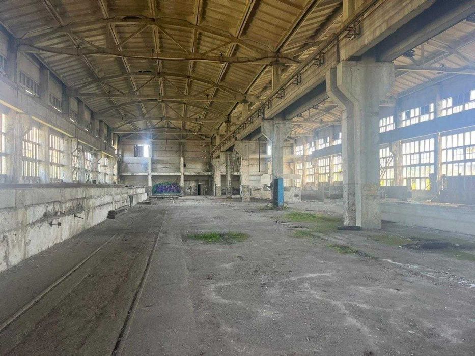 Продаж потужного виробничо-складського комплексу 6650 м² на ділянці 3.5 га (ТП 400 кВт)