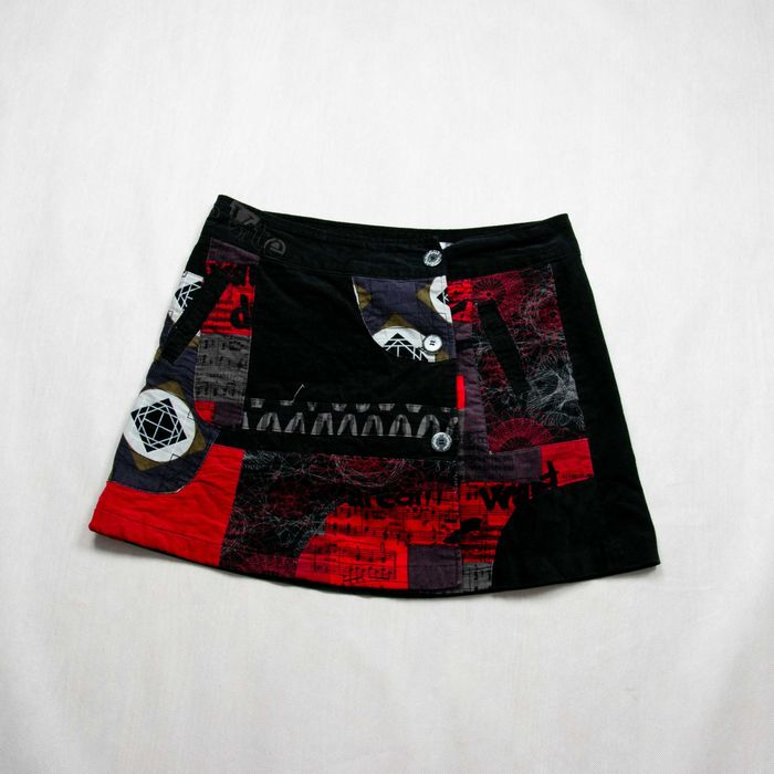 Desigual spódniczka sztruksowa trapezowa 40eu/L