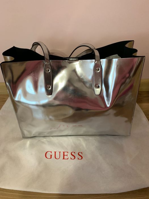 Новая Guess Италия шикарная сумка