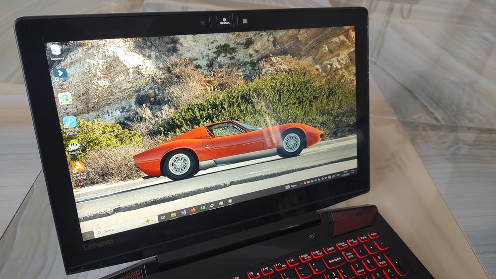 Ноутбук Lenovo Y700