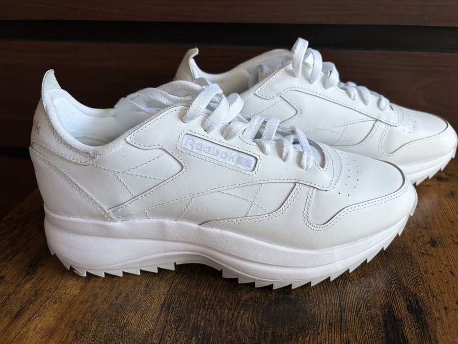 Buty sportowe Reebok Classic Extra  r. 41