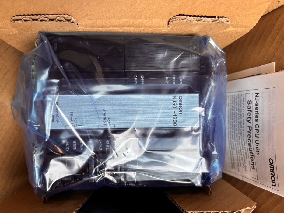 Sterownik Omron  kod NJ501 - 1300