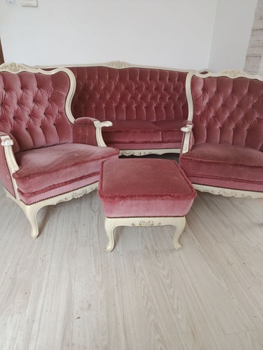 ANTYKI Komplet mebli stylizowanych Ludwik – sofa, 2 fotele, stolik, wi