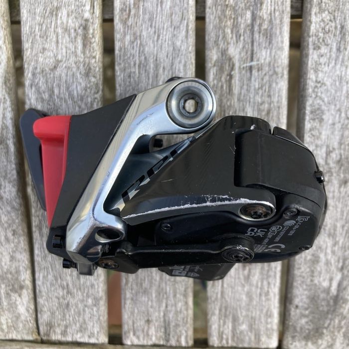 Desviador traseiro de 12 velocidades SRAM Red eTap AXS D1