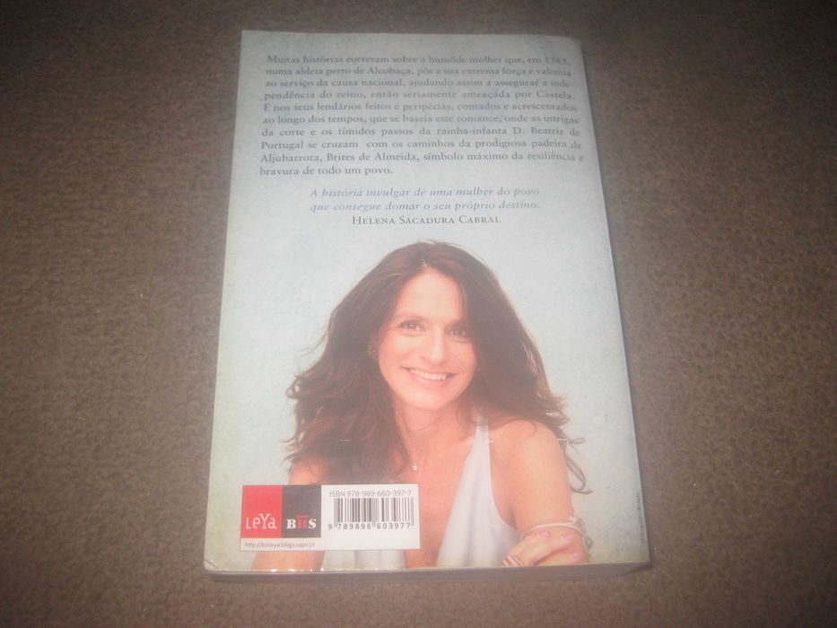 Livro "Padeira de Aljubarrota" de Maria João Lopo de Carvalho