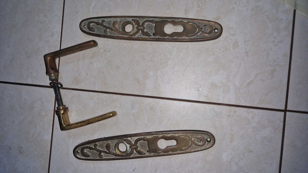 Klamka z szyldem mosiężnym