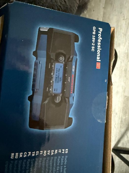Radio Bosch Profesjonal GPB 18V 2SC