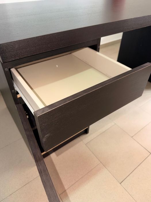 Secretaria Ikea MALM