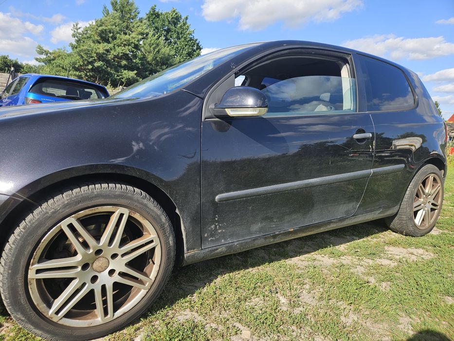 VW Golf 5 LC9Z zderzak maska blotnik lampa drzwi klapa alufelgi 1.4 tsi