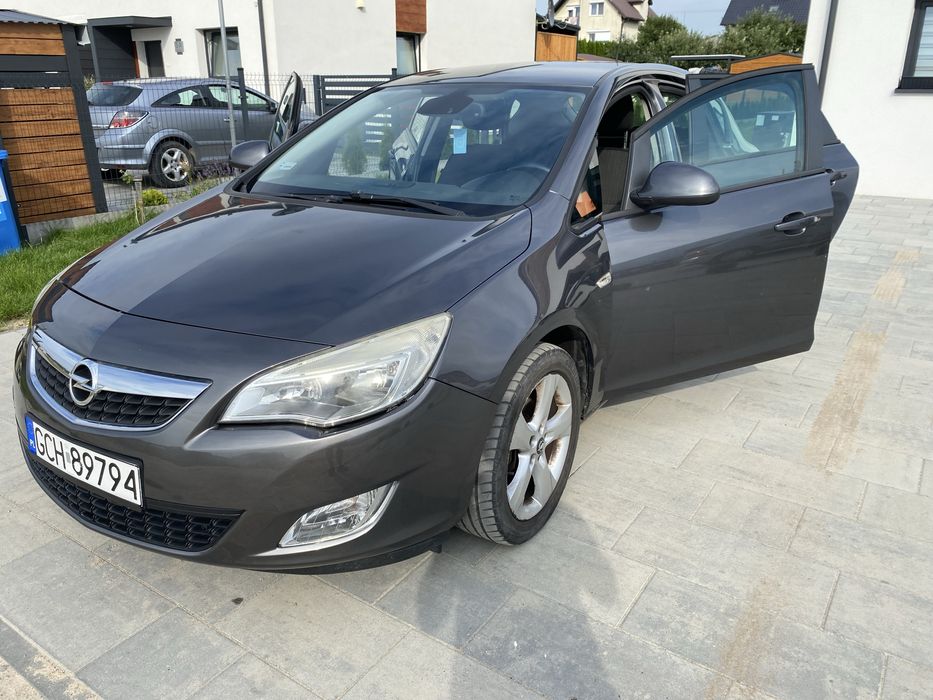 Opel Astra J 1.4 LPG 100 KM | LPG 2022 | Duży ekran | Tempomat | Zadbana