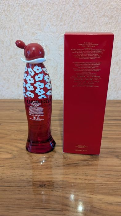 Вінтажні парфуми Moshino Cheap&Chic Petals