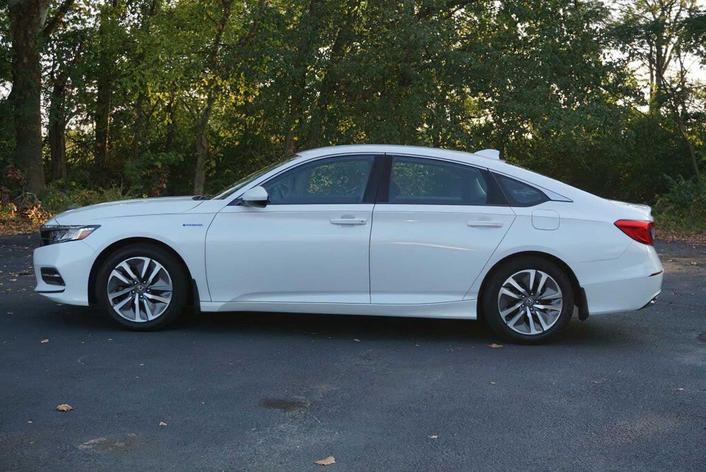 Honda Accord Hybrid      2019