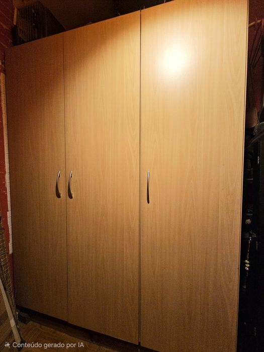 2 Roupeiros Ikea descontinuados