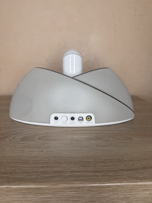 Док-станция JBL On Beat white