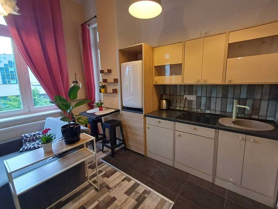 Przestronna kawalerka centrum bez prowizji - Widok 6