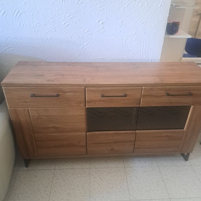 Sprzedam slupek i komode podświetlaną