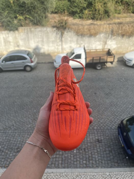 Chuteiras Adidas X16