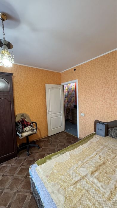 Продам 3 ккв в Чугуеве (абсолютный центр )