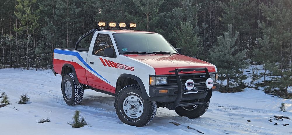 Nissan Pickup D21 4x4 3.0v6 klimatyzacja nie King Cab