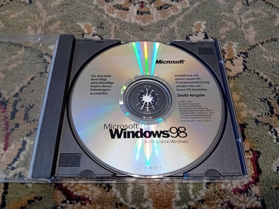 Program Komp. WINDOWS 98 Na Płycie CD, Wyprzedaż Kolekcji,  OKAZJA !!
