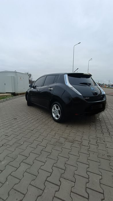 Продам нісан ліф