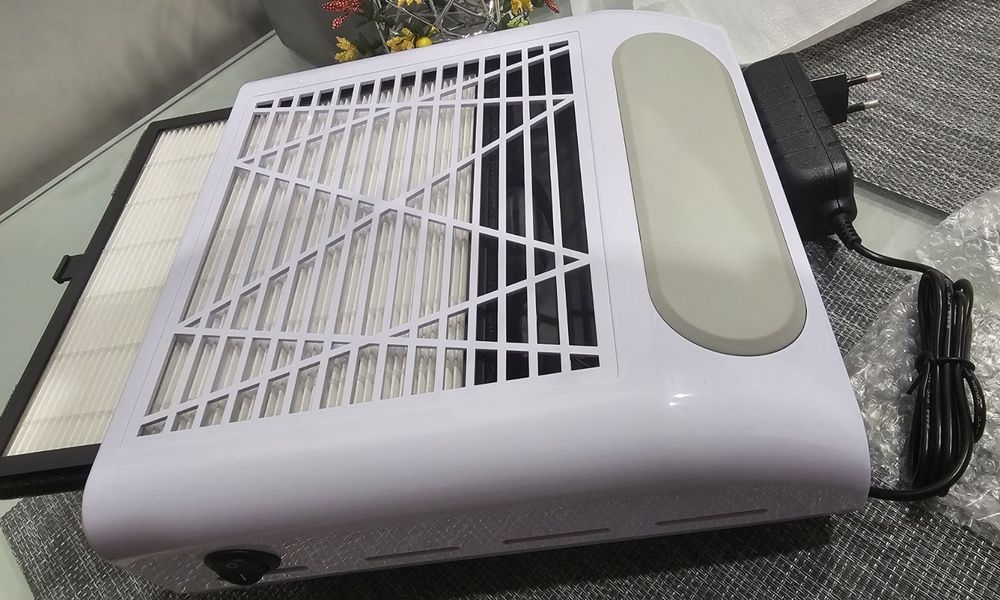 Продам нову манікюрну витяжку