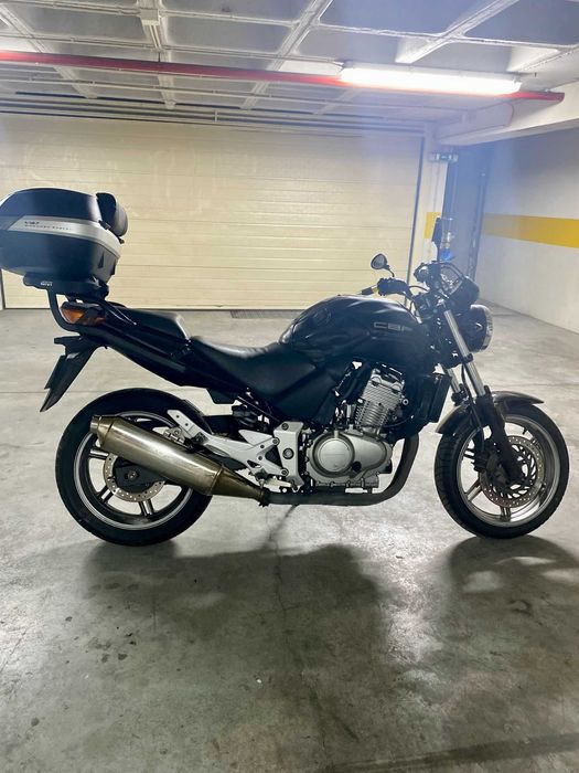 CBF 500 c/ malas givi