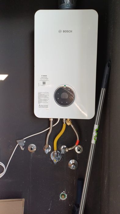 Esquentador eletrónico