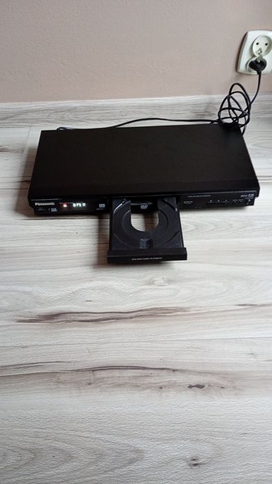 Odtwarzacz DVD Panasonic S27