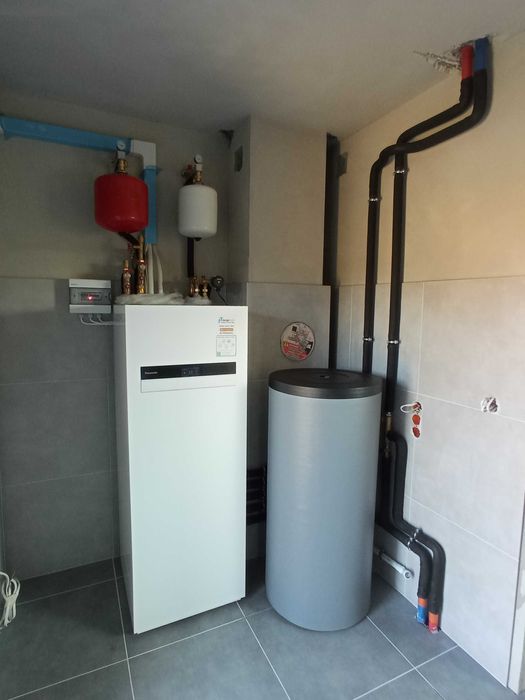 Pompa ciepła Panasonic All-in-One 185 l – kompletna kotłownia