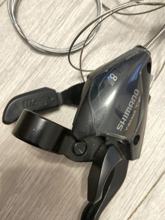 Shimano ST-EF51-A klamkomaneki 3x8 v-brake