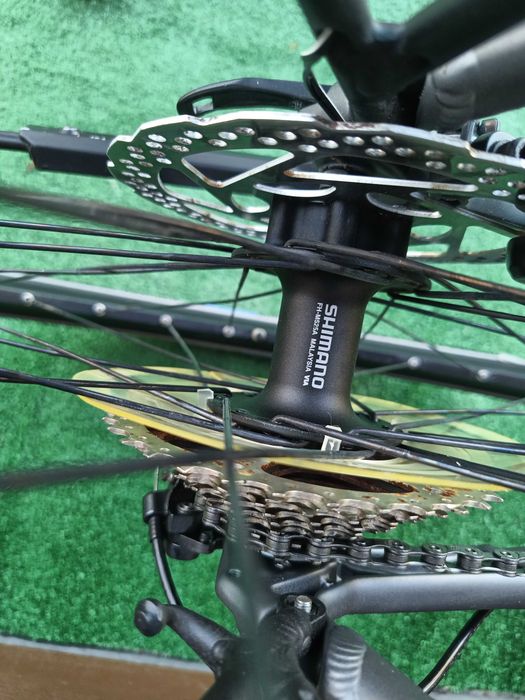 Rower 28" Raleigh 3x9 Alivio/Deore Hollowtech Hydraulika Dynamo Amortyzator Blokada Duża Rama