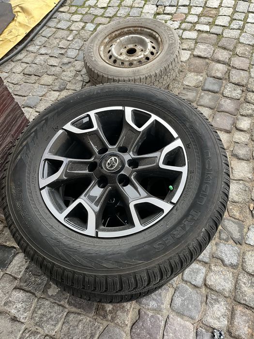 Felgi komplet kół Toyota Hilux Gr 2023
