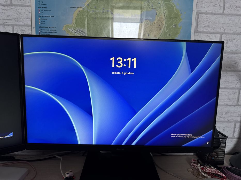 Dwa Monitory IIyama G-master 62530HSU 24,5 cala