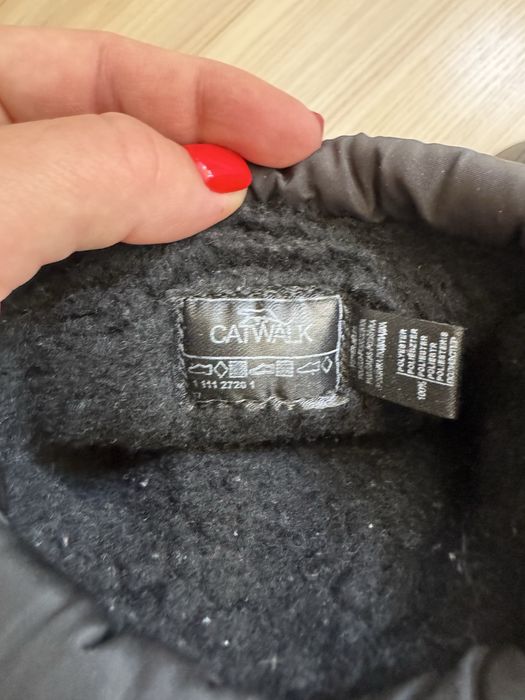 Дутіки/угги/чоботи 37р