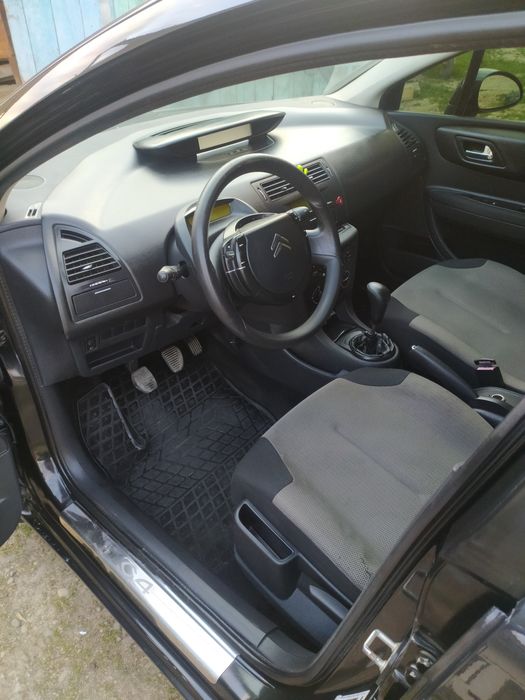 Citroen C4  1.6 бензин