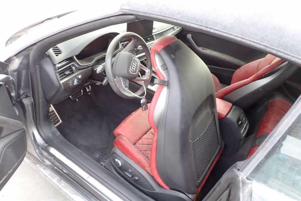 Разборка AUDI A5 S5 B9 8w PRESTIGE кабріолет 2021 Код фарби LZ7S